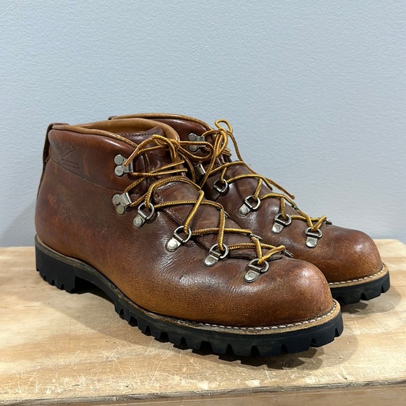 Danner Shoes Vintage Danner Hiking Boots Size 15 D Vibram Sole